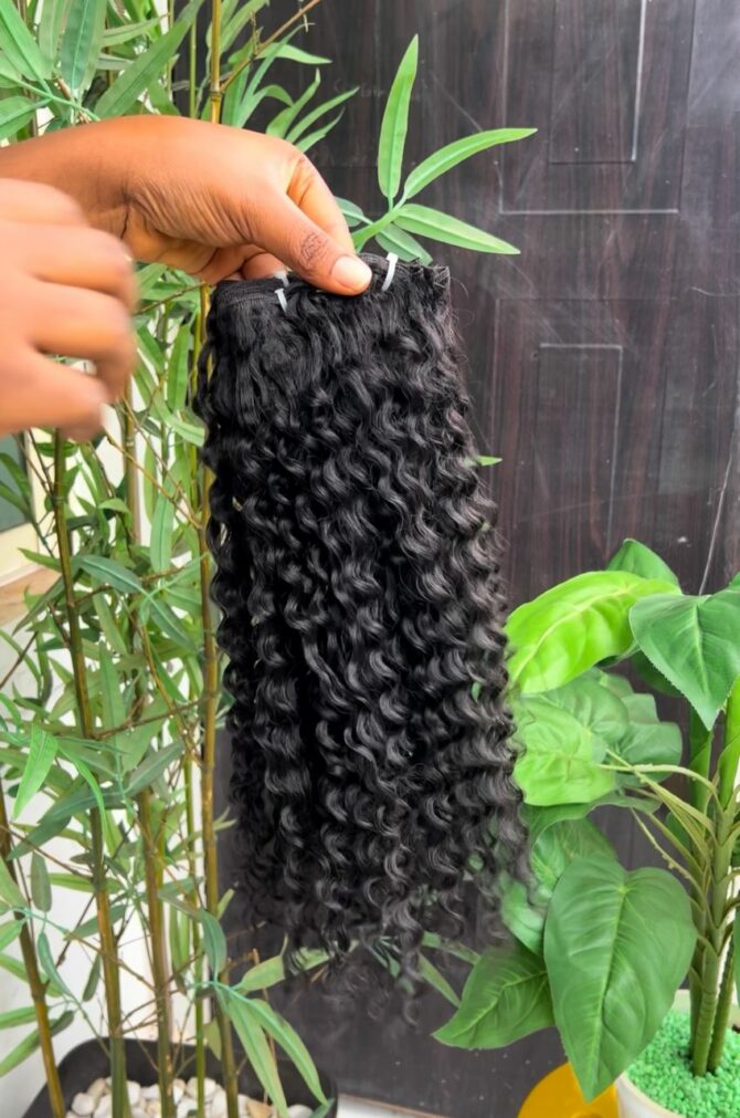 Vee Sewin Extensions 16''