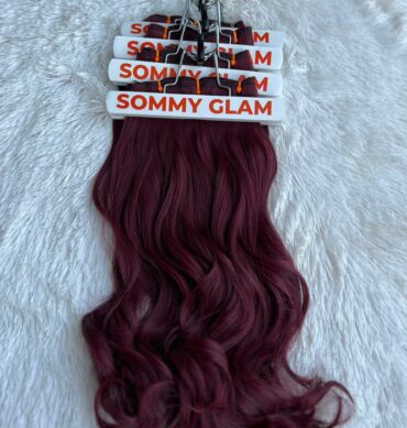 SM Weft Bundles Wavy in Burgundy Red 4 in 1 Bundles