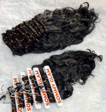 SM Weft Bundles Bodywave in 1B Natural 18"