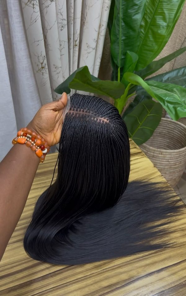 HYBRID BONESTRAIGHT WIG 28''