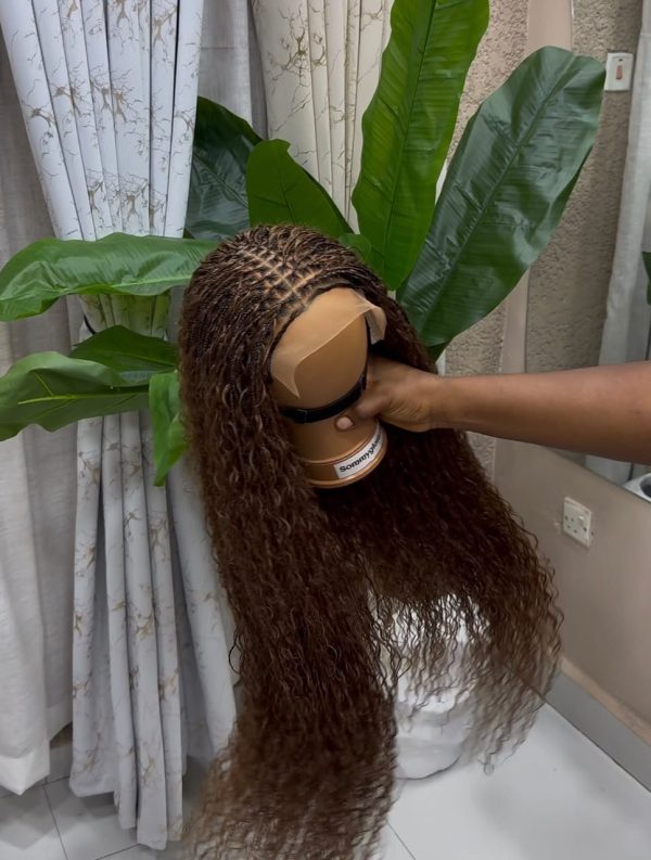 ZOE WATER GODDESS WIG 24''
