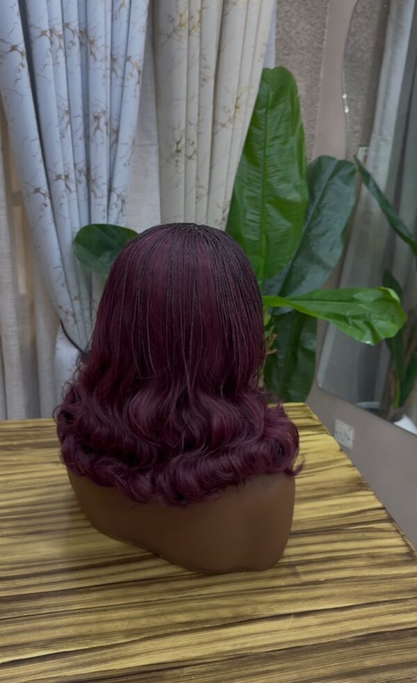 6bf5d778 6bd8 4ab1 998e e57d4e48e0e4 HYBRID BOUNCE FRINGE WIG
